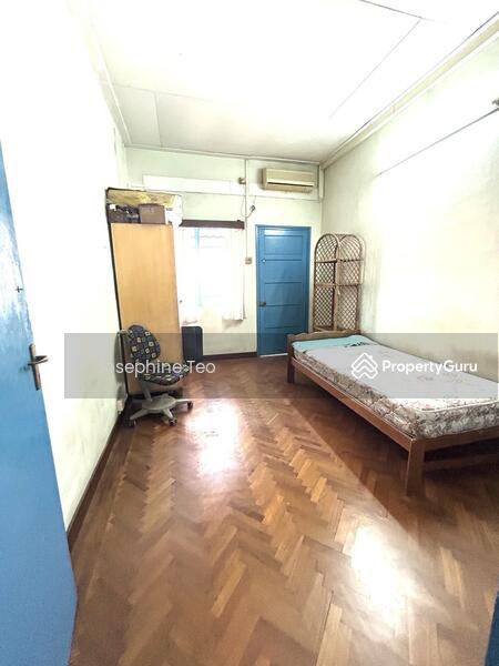 FREEHOLD, 1KM to Ai Tong & Cat High, inter-terrace, for Rebuilt / A&A