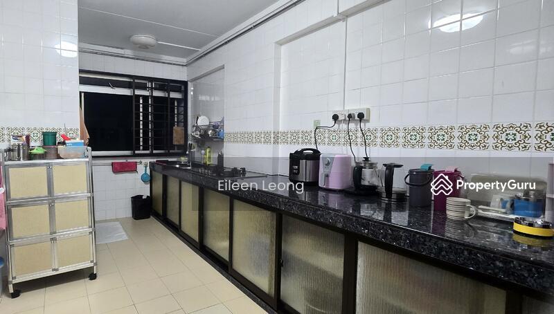 HDB Flat for Sale: Yishun, D27, 760411