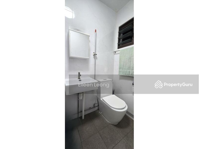 HDB Flat for Sale: Yishun, D27, 760411