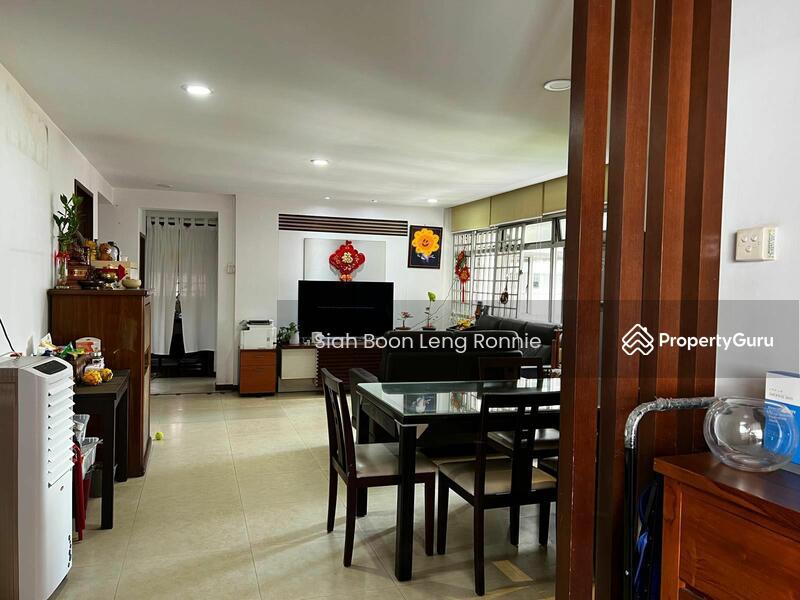 751 Pasir Ris Street 71: D18 Pasir Ris HDB Flat | Prop-GPT the AI-Powered Property Guru