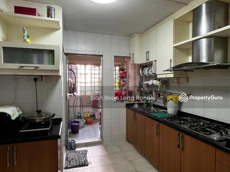 751 Pasir Ris Street 71