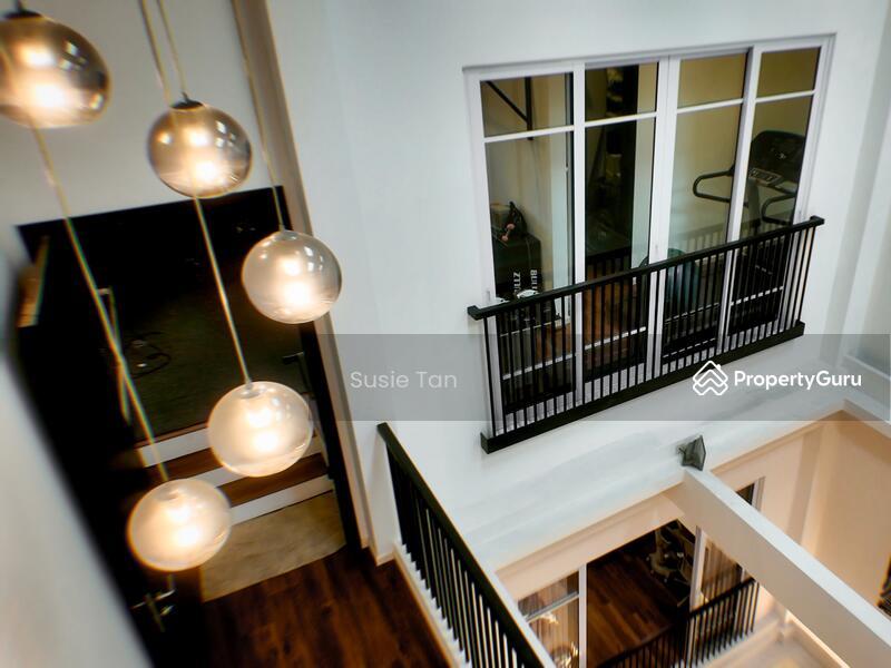 Renovated Huge Terrace Near Mayflower MRT & Sembawang Hill Market