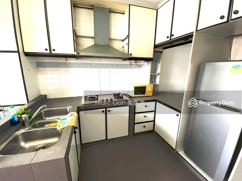 HDB Flat for Sale: D16, 460419
