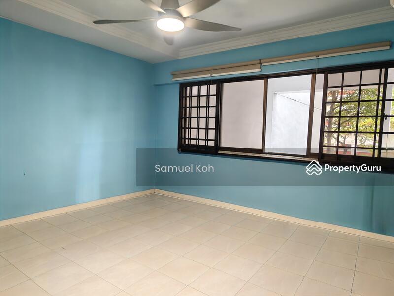 407 Jurong West Street 42