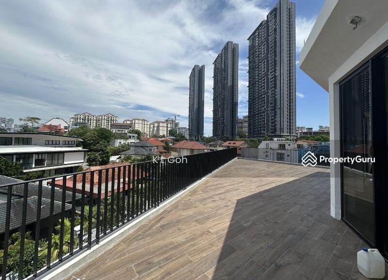 LANDED@BRAND NEW DETACHED IN TOWN RARELY AVAILABLE