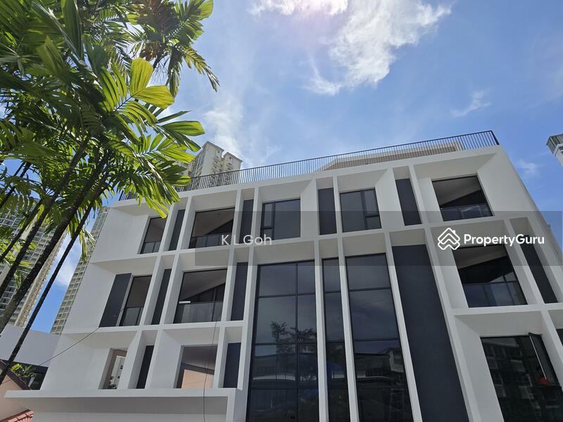 LANDED@BRAND NEW DETACHED IN TOWN RARELY AVAILABLE