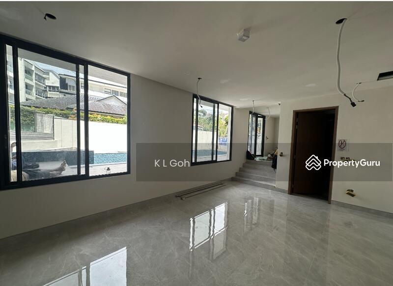 LANDED@BRAND NEW DETACHED IN TOWN RARELY AVAILABLE