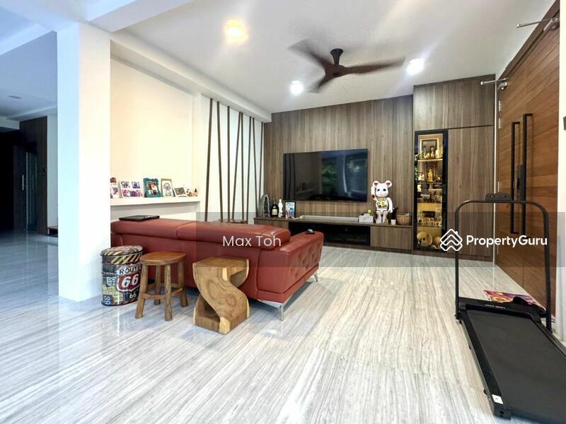  LANDED7772 @ D21 ALMOST BRAND NEW 3.5 STOREY SEMI-DETACHED