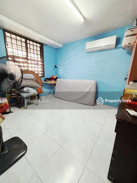 HDB Flat for Sale: D14, 400019