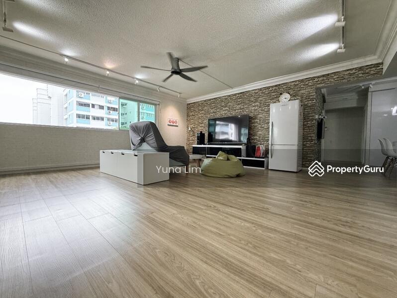 278 Tampines Street 22