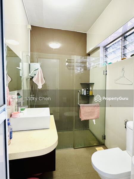 222 Bukit Batok East Avenue 3