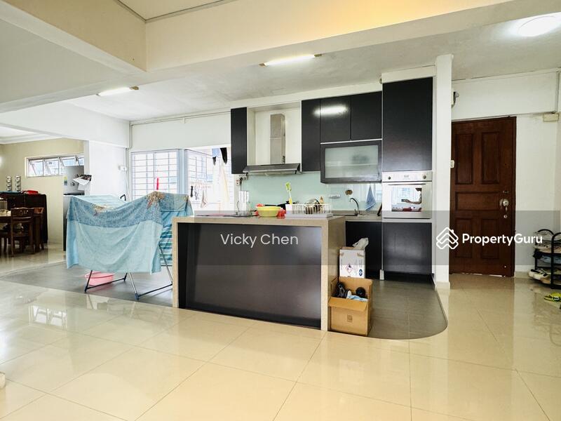 222 Bukit Batok East Avenue 3