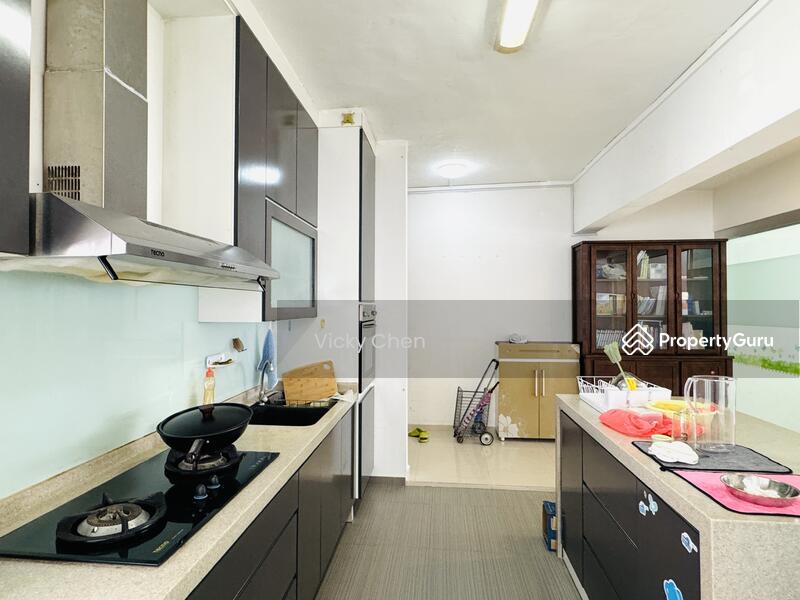 222 Bukit Batok East Avenue 3