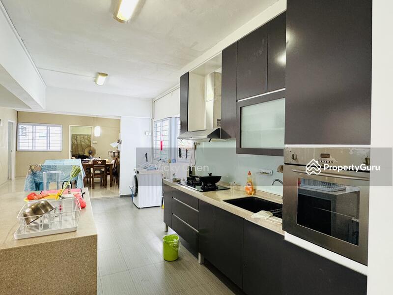 222 Bukit Batok East Avenue 3