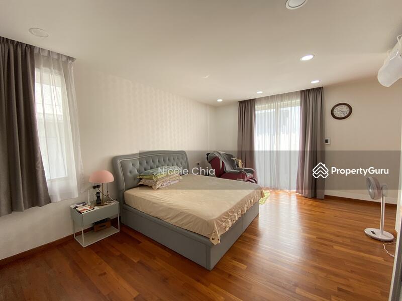 Modern rebuilt Serangoon Garden corner terrace with lift and pool move in condition