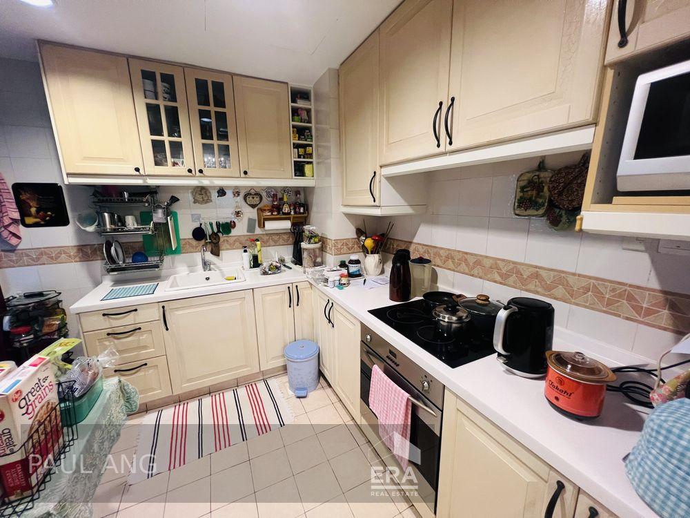 999-year Spacious Unit, 1km to Peihwa! Selling Below Valuation!