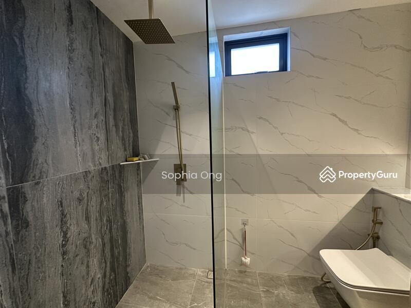  3 STOREY CORNER TERRACE @ PASIR RIS 