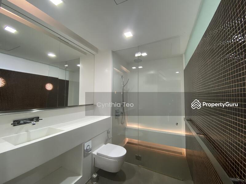 Condominium for Sale: D09, 239555