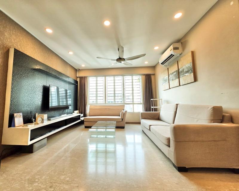 Prop-GPT: Condominium: D25  Northoaks