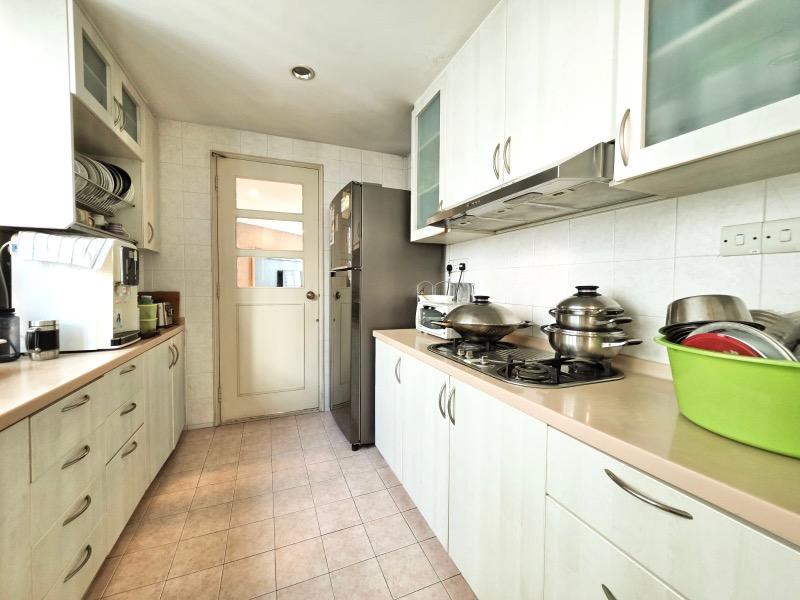 Northoaks Condominium For Sale, $1,499,999, 4 Bed 3 Bath 1,475 sqft $1,017.00 psf