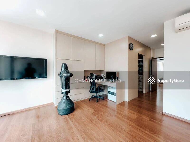 Freehold squarish land suitable for multi generation near MRT