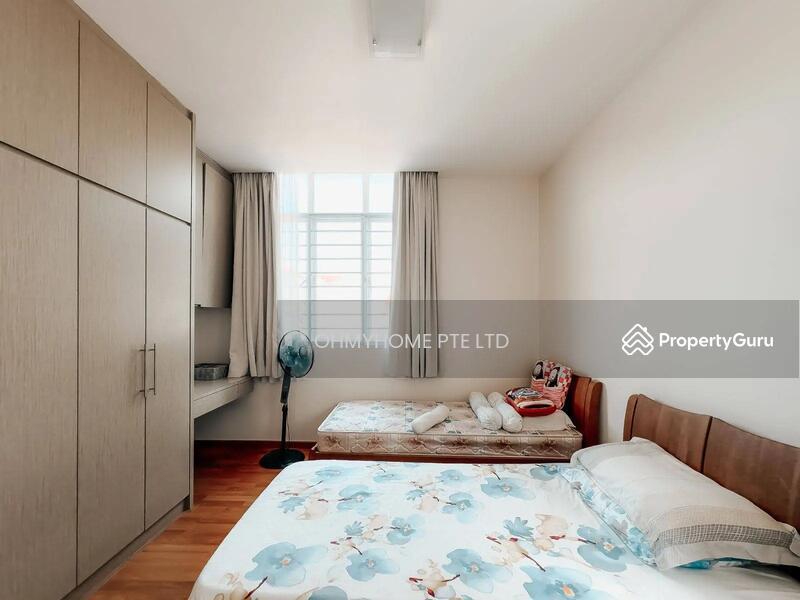 Freehold squarish land suitable for multi generation near MRT