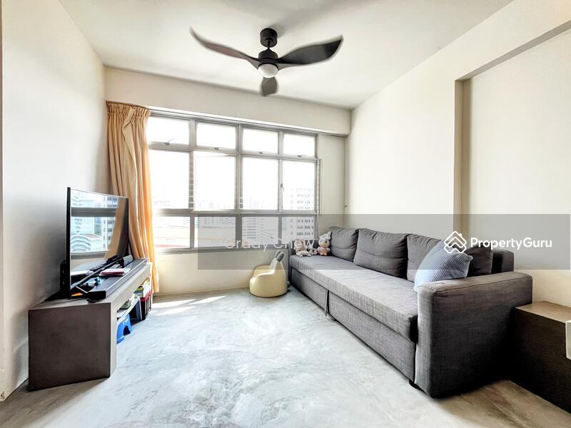 Prop-GPT: HDB Flat: D22  150A Corporation Drive