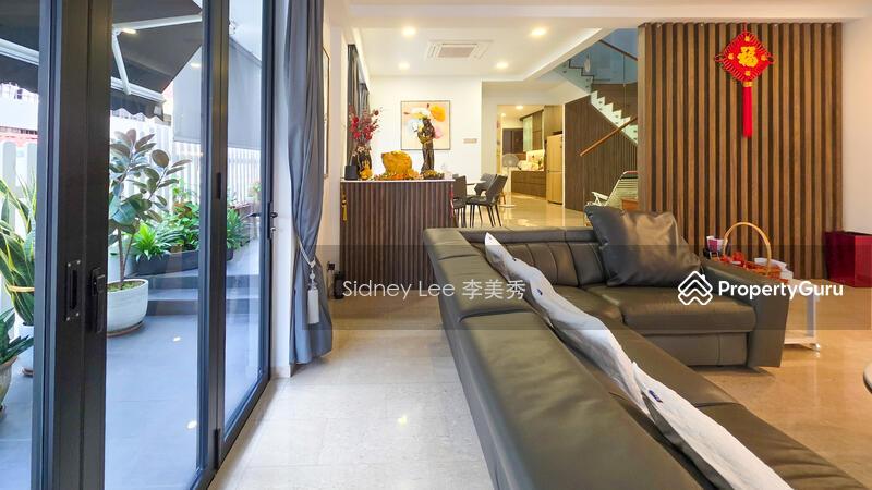 Brighton Ave Freehold Semi-D