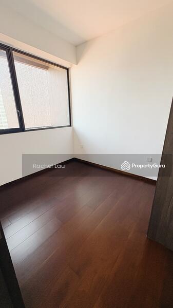 Condominium for Sale: D07, 188105