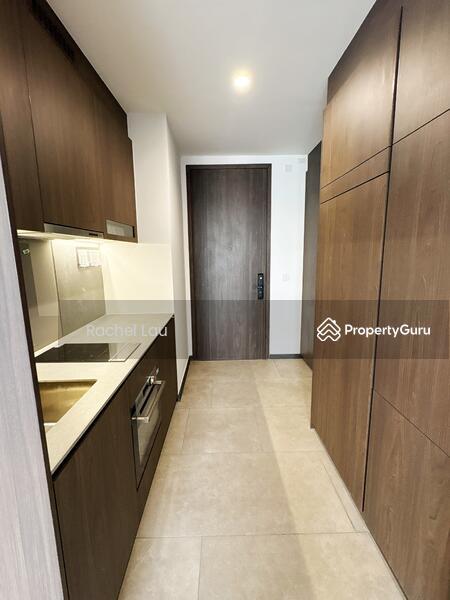 Condominium for Sale: D07, 188105
