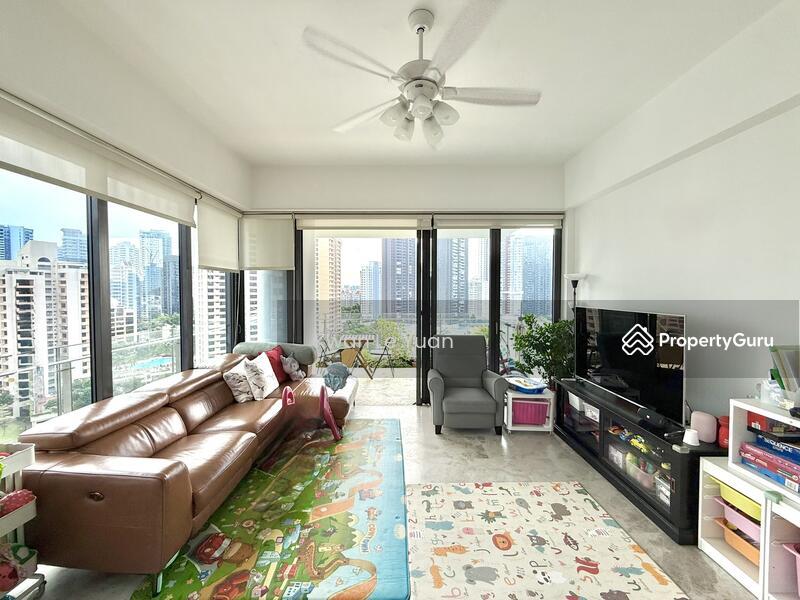 Condominium for Sale: D09, 239427