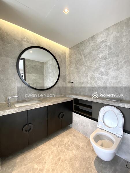 Condominium for Sale: D09, 239427