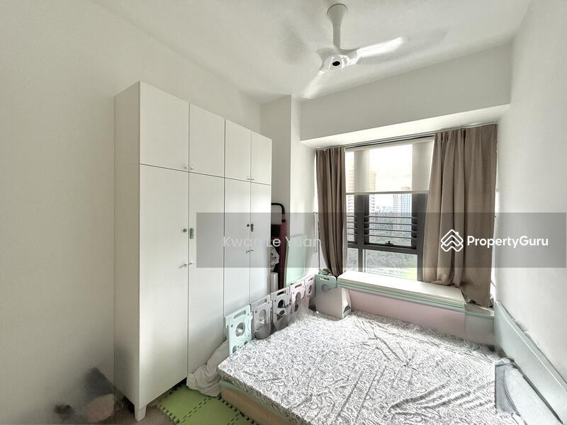 Condominium for Sale: D09, 239427
