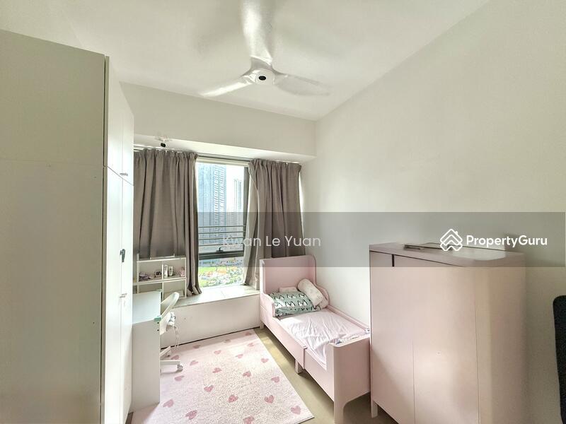 Condominium for Sale: D09, 239427