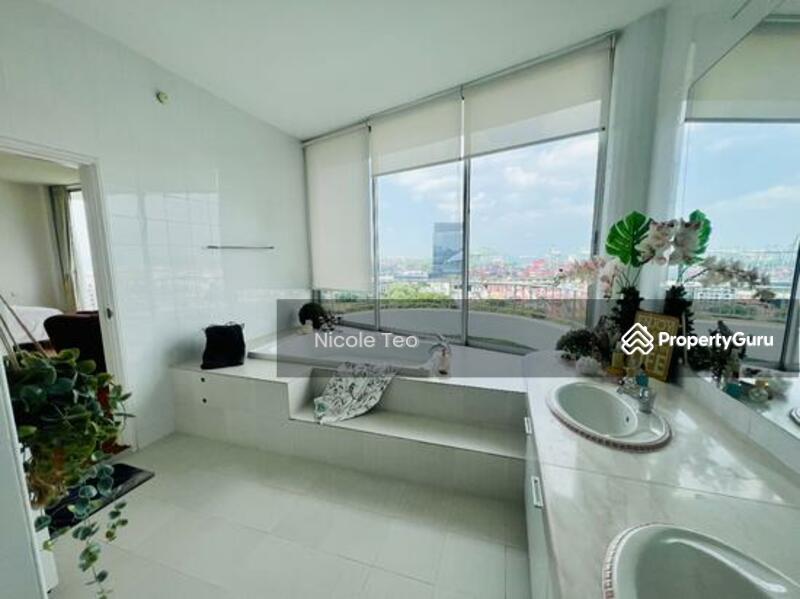 Condominium for Sale: D05, 118455