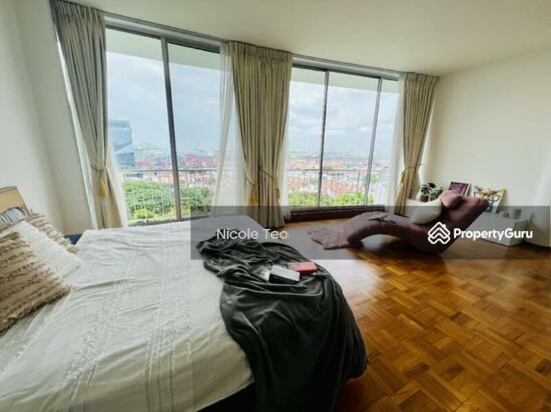 Condominium for Sale: D05, 118455