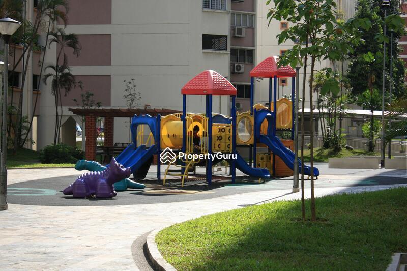 HDB Flat for Sale: Yishun, D27, 760726