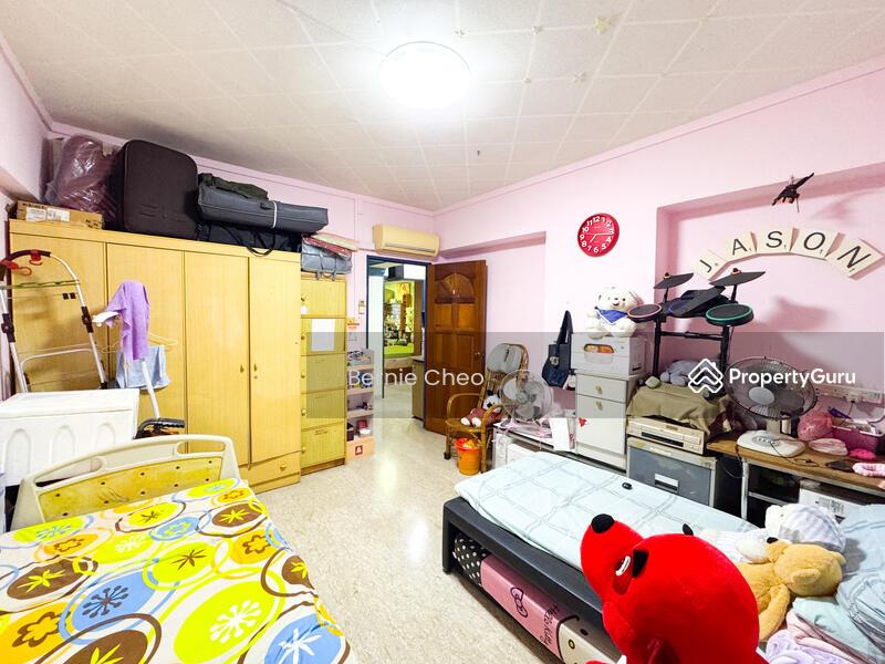 HDB Flat for Sale: D23, 670530