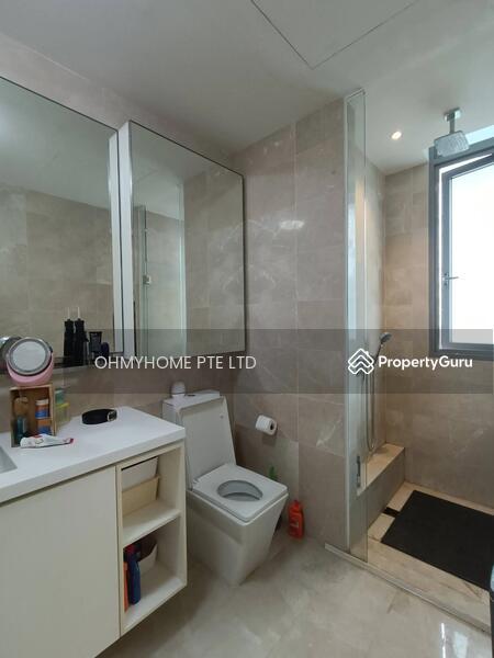 Kingsford Hillview Peak