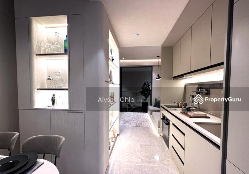 Prop-GPT: Condominium: D09  Hill House