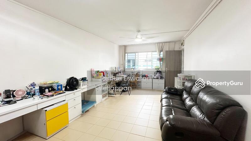 Prop-GPT: HDB Flat: D23  143 Petir Road
