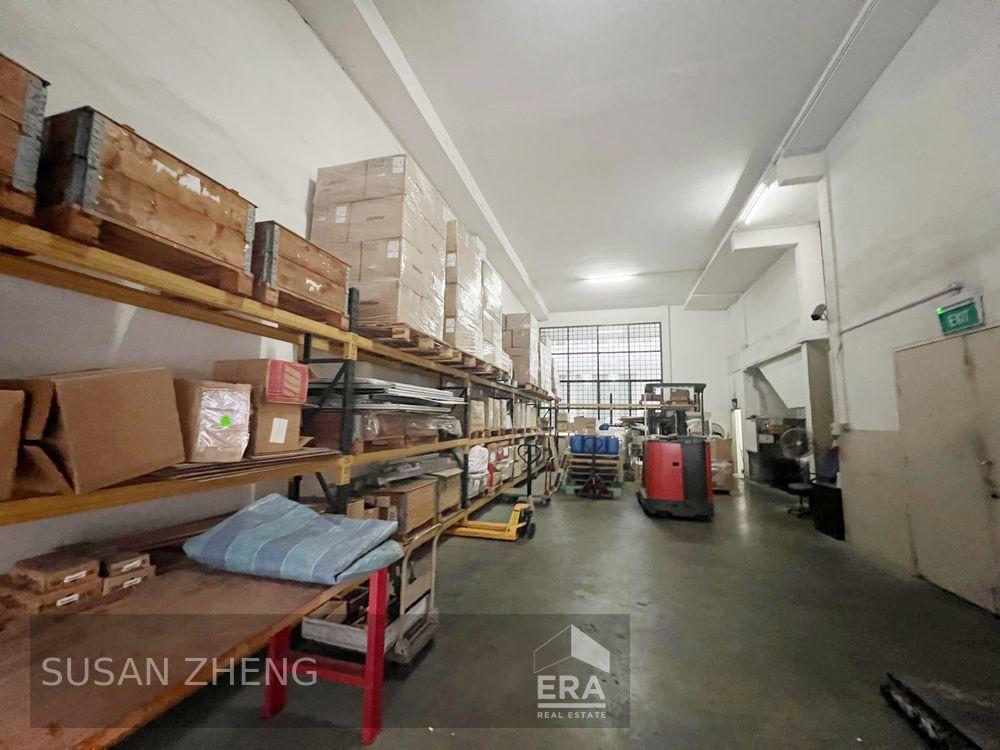 4 Storey Factory, Vacant Possession, Available Immediate.