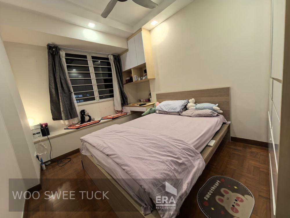 3 Bedrooms La Casa Condo Near to Woodlands South(te3) Mrt for Sale