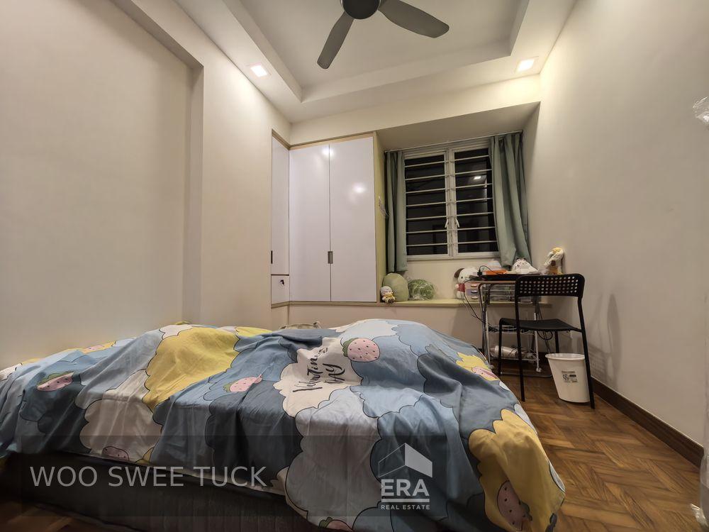 3 Bedrooms La Casa Condo Near to Woodlands South(te3) Mrt for Sale