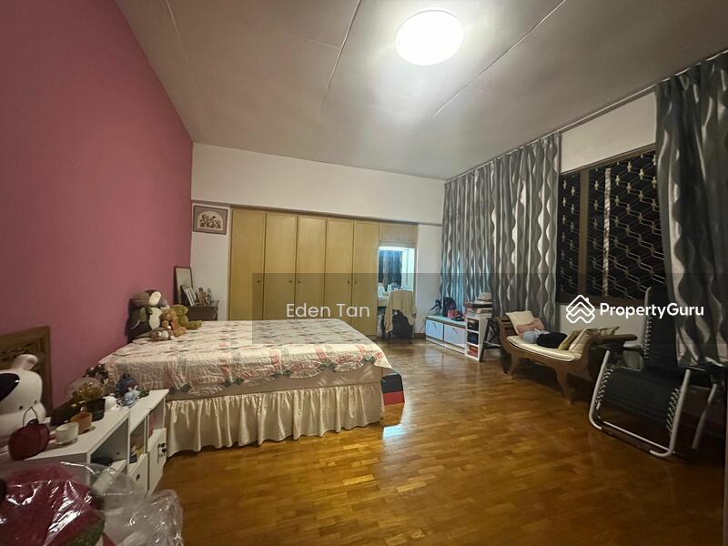 Detached for Sale: D19, 549273