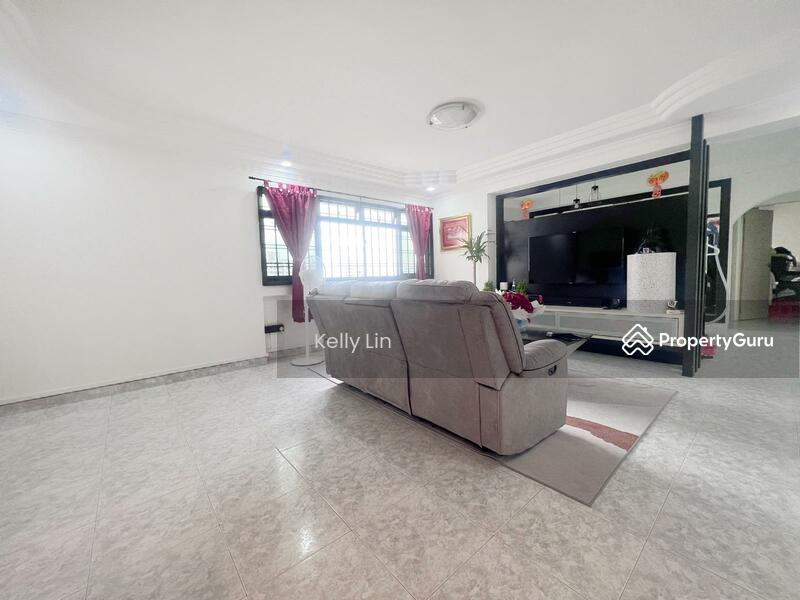Prop-GPT: HDB Flat: D23  503 Jelapang Road