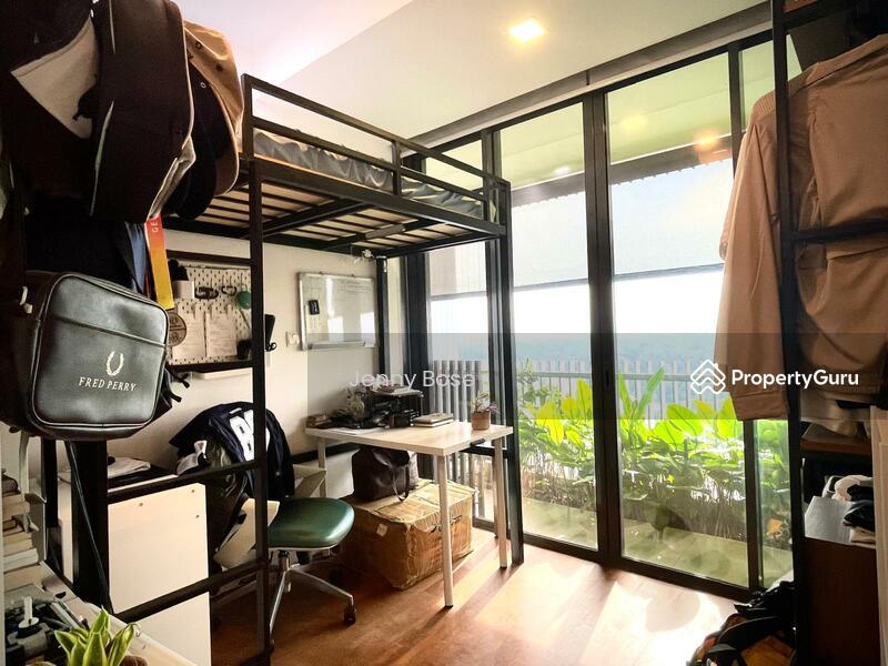 Condominium for Sale: D12, 329216