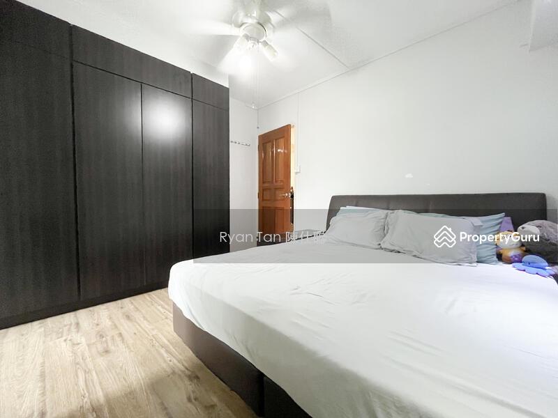 HDB Flat for Sale: D19, 550402