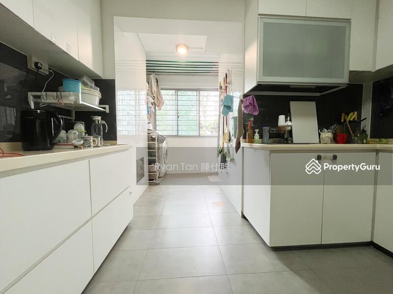HDB Flat for Sale: D19, 550402