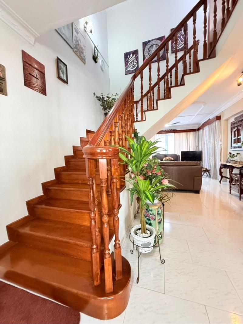 HDB Apartment for Sale: D23, 670422